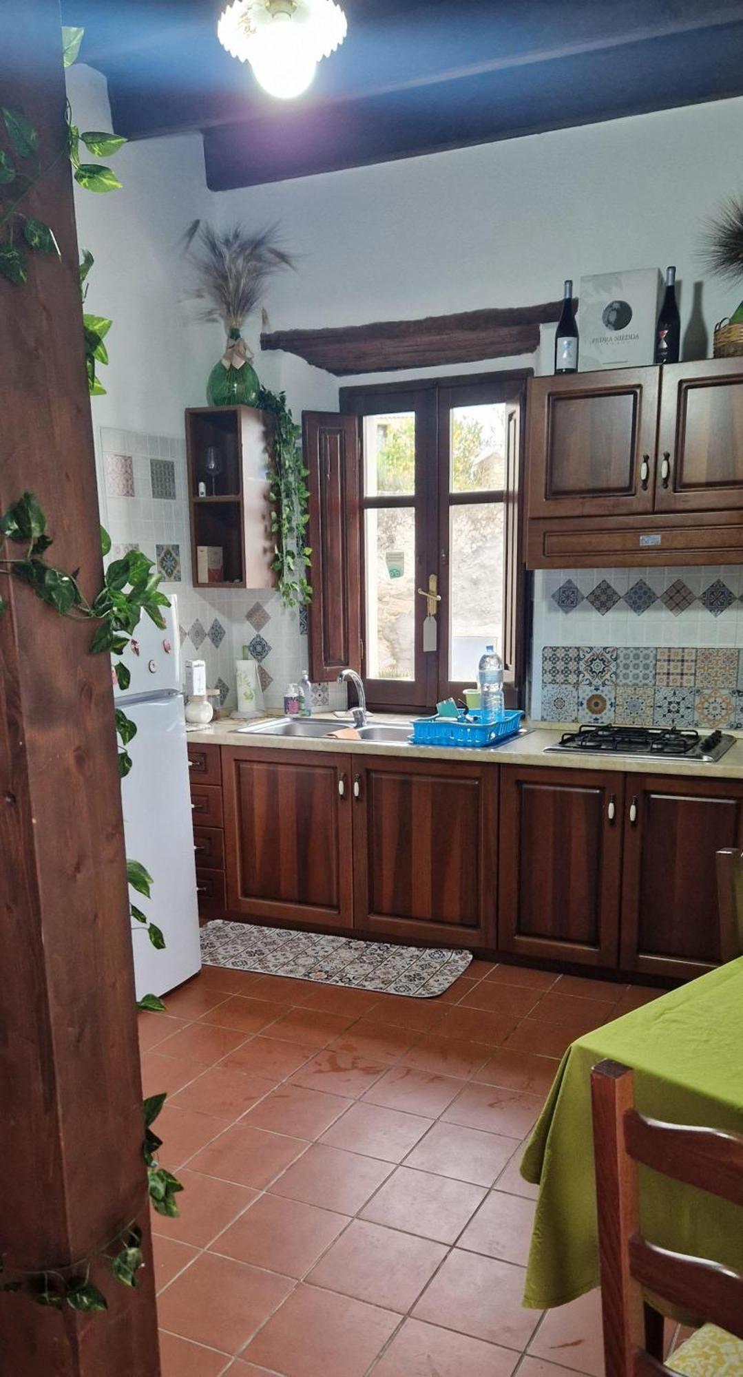 Domus De Jara - Casa Montis Apartment Baradili Bagian luar foto